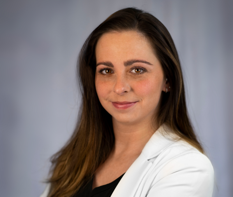 Portraitfoto von Kim Kutscher