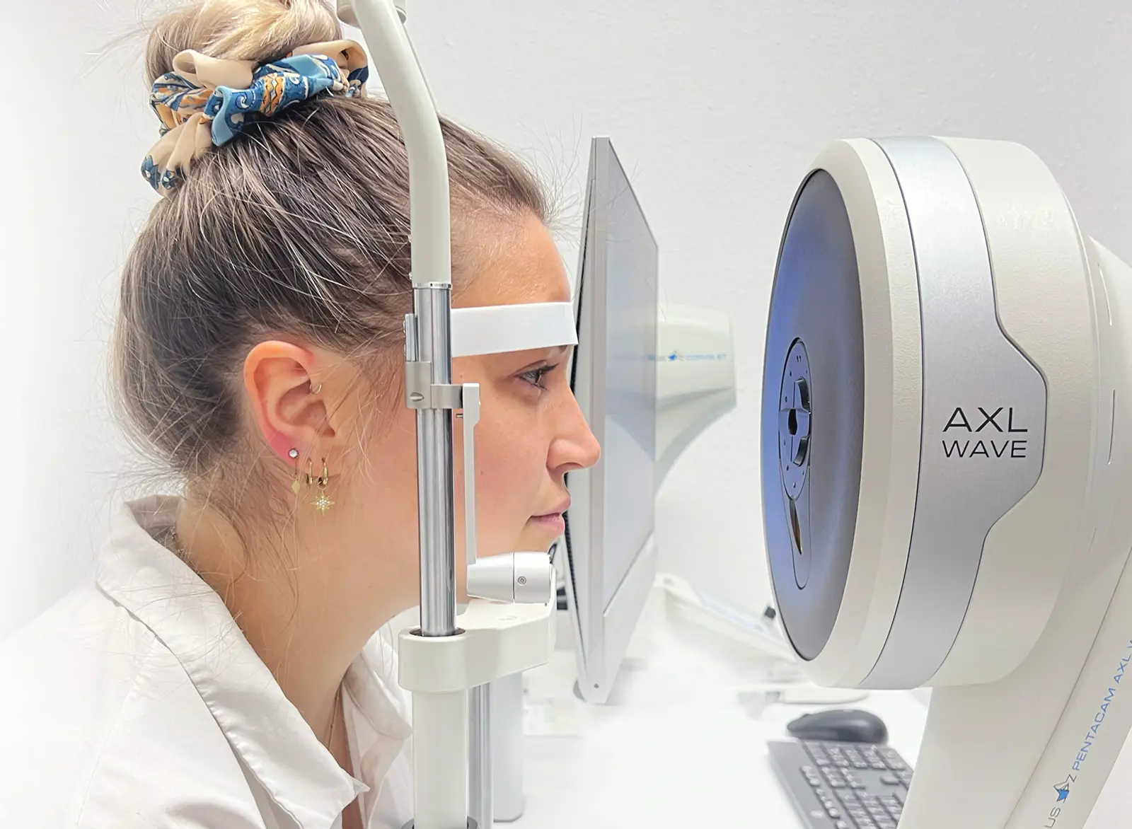 Pentacam von der Seite